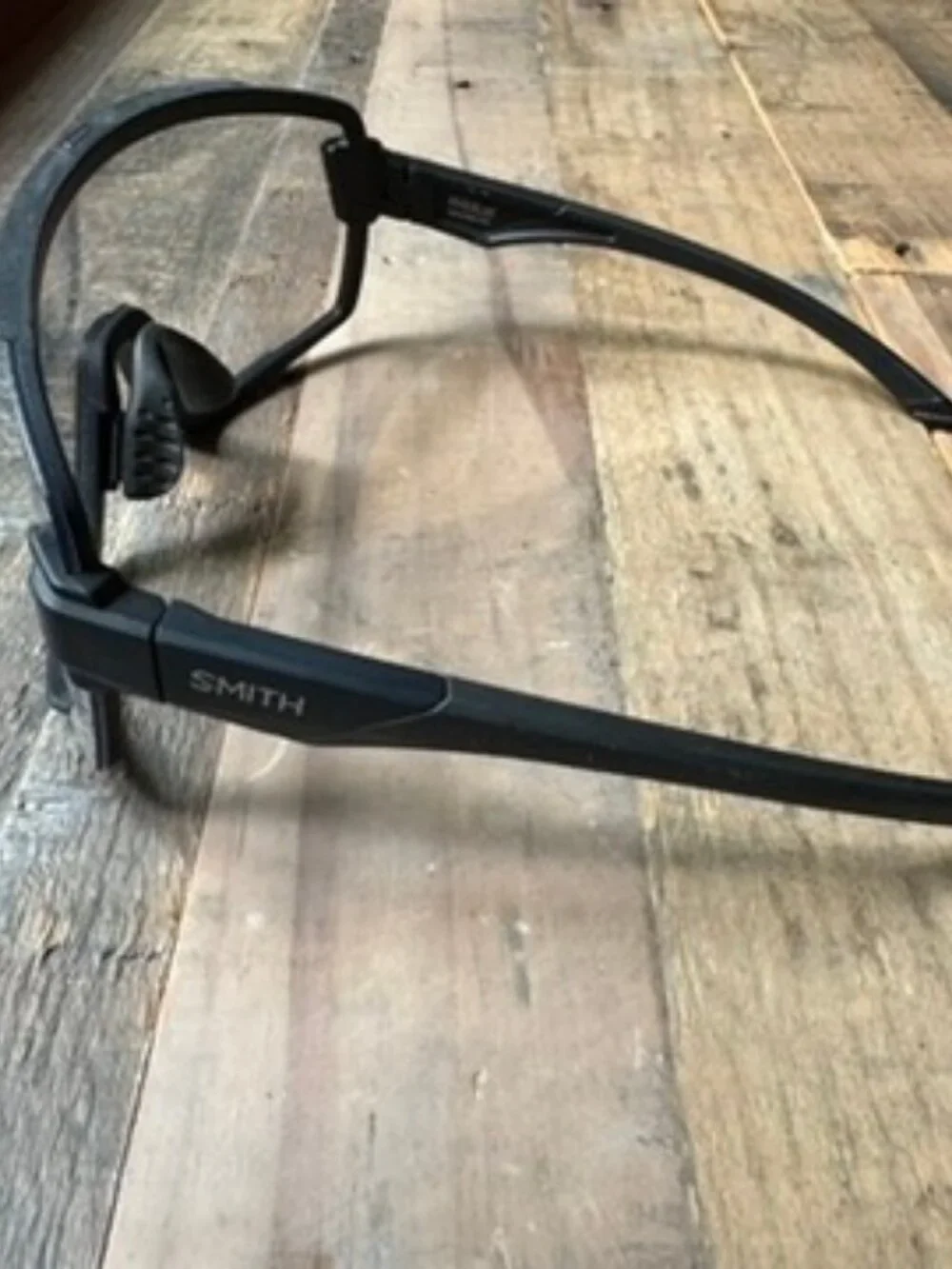 SMITH Wildcat Matte Black ChromaPop Photochromic Clear to Gray Sunglasses